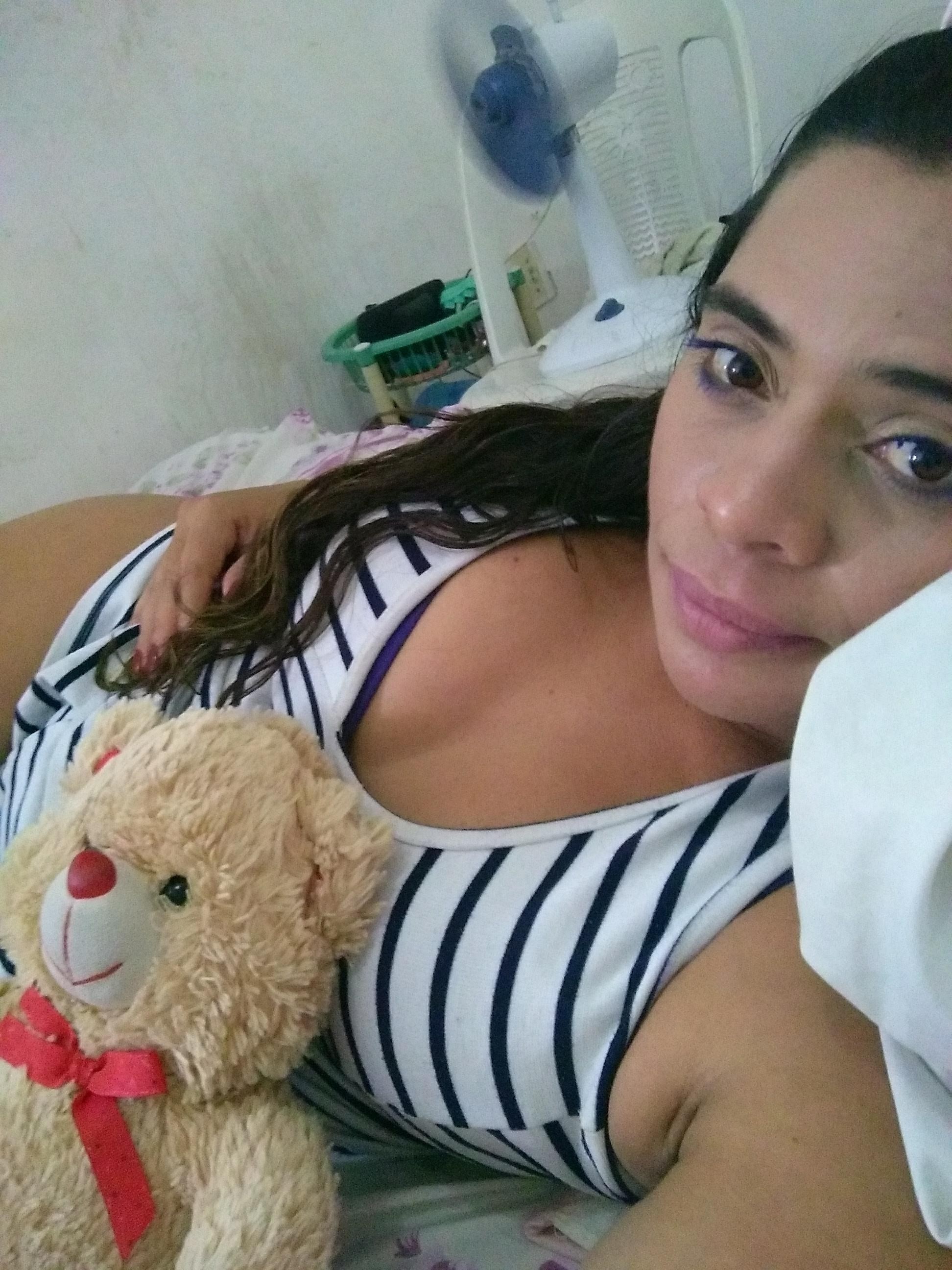 yala32 from Jerkmate