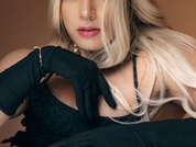 isabella_hilton pic
