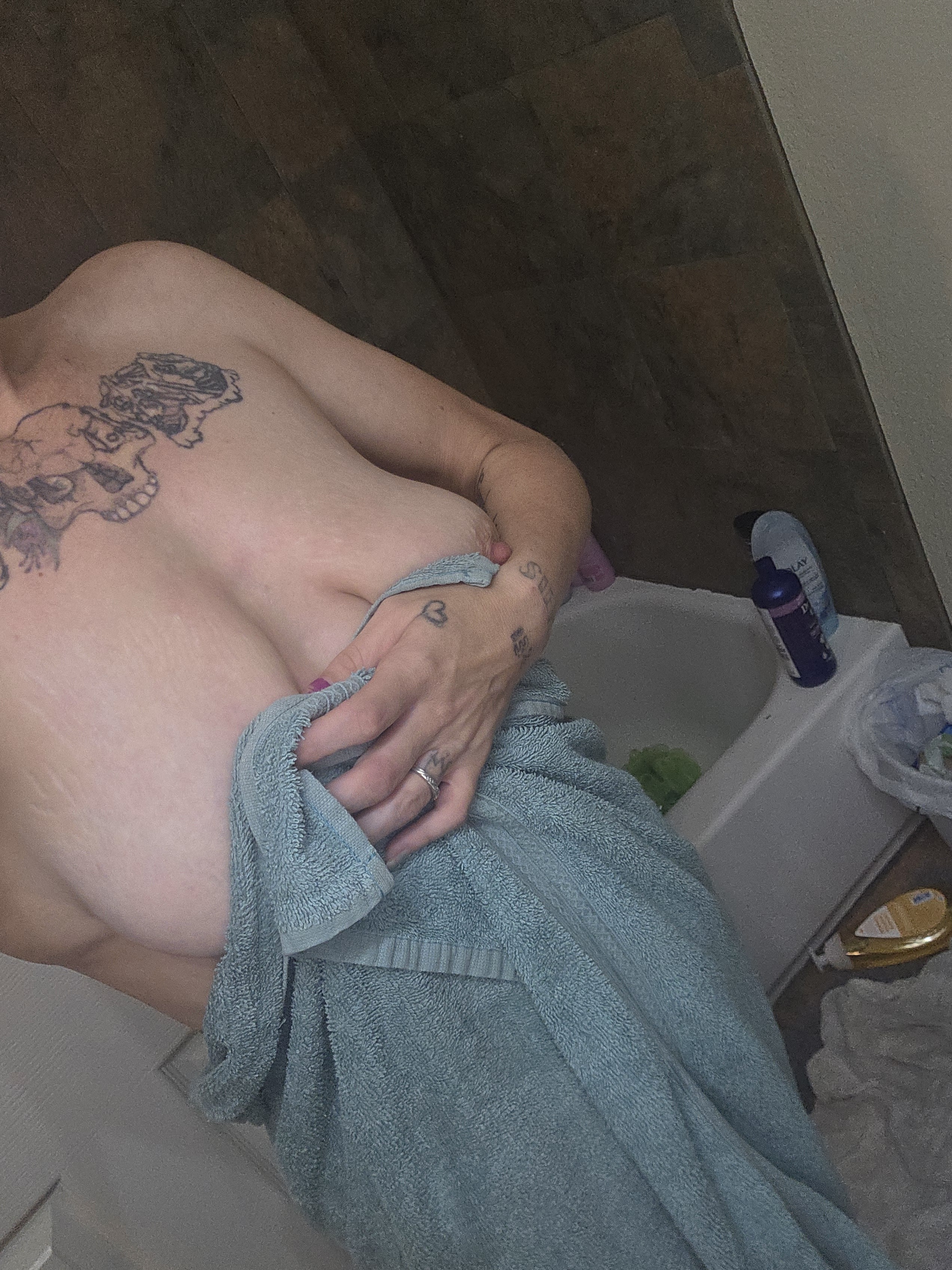 naughtyaddiee from Jerkmate