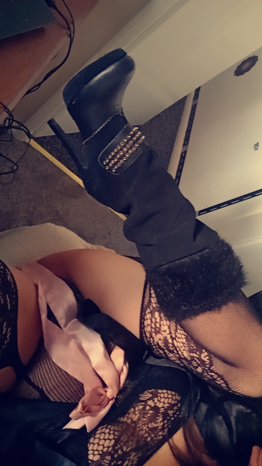 sashaayres from Jerkmate