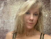 American Cam Girl FunBlondee » Live XXX Cam Photo