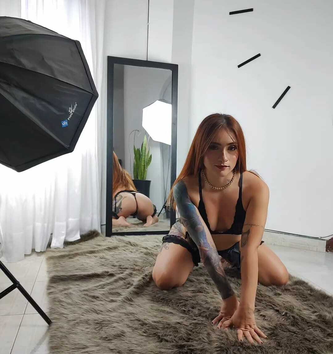 isabellavillalobos from Jerkmate