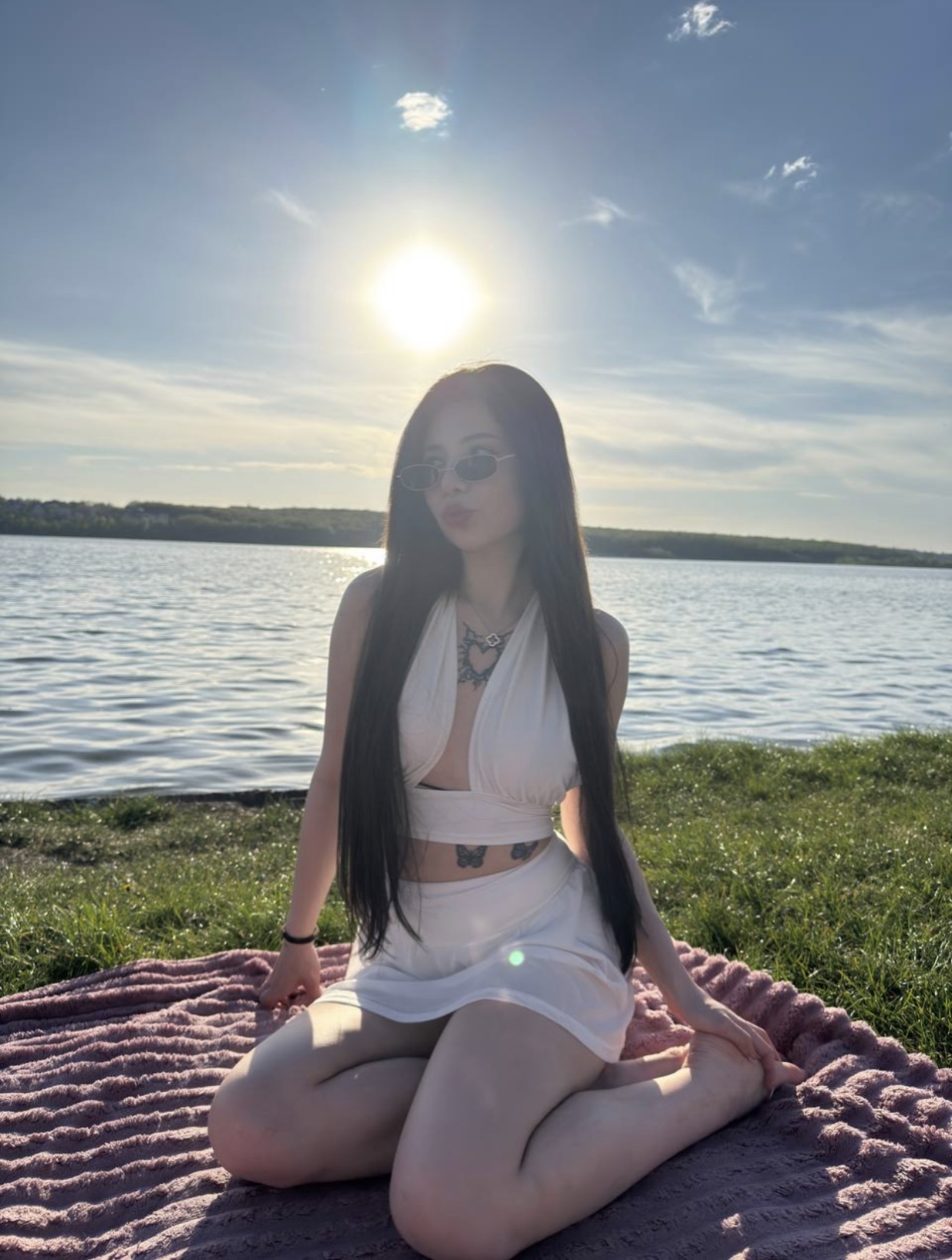 CosmicAriana picture 3