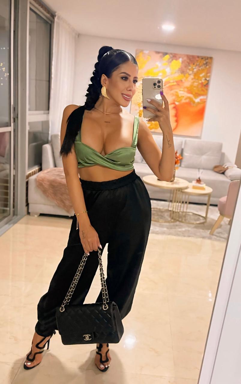 katy_devine from Jerkmate