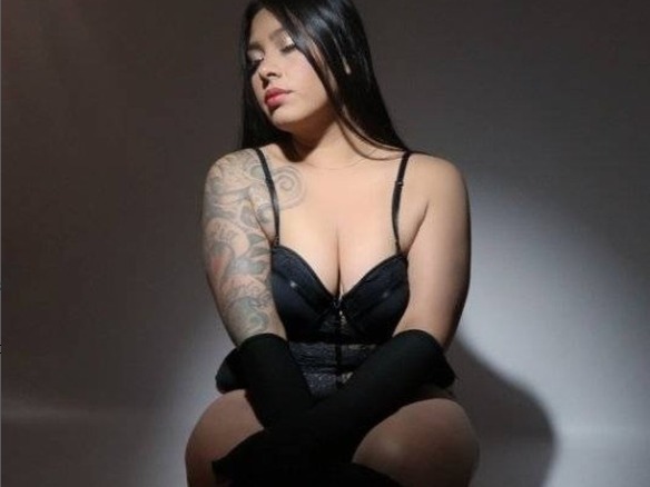 sweetpeach_ea photo 2