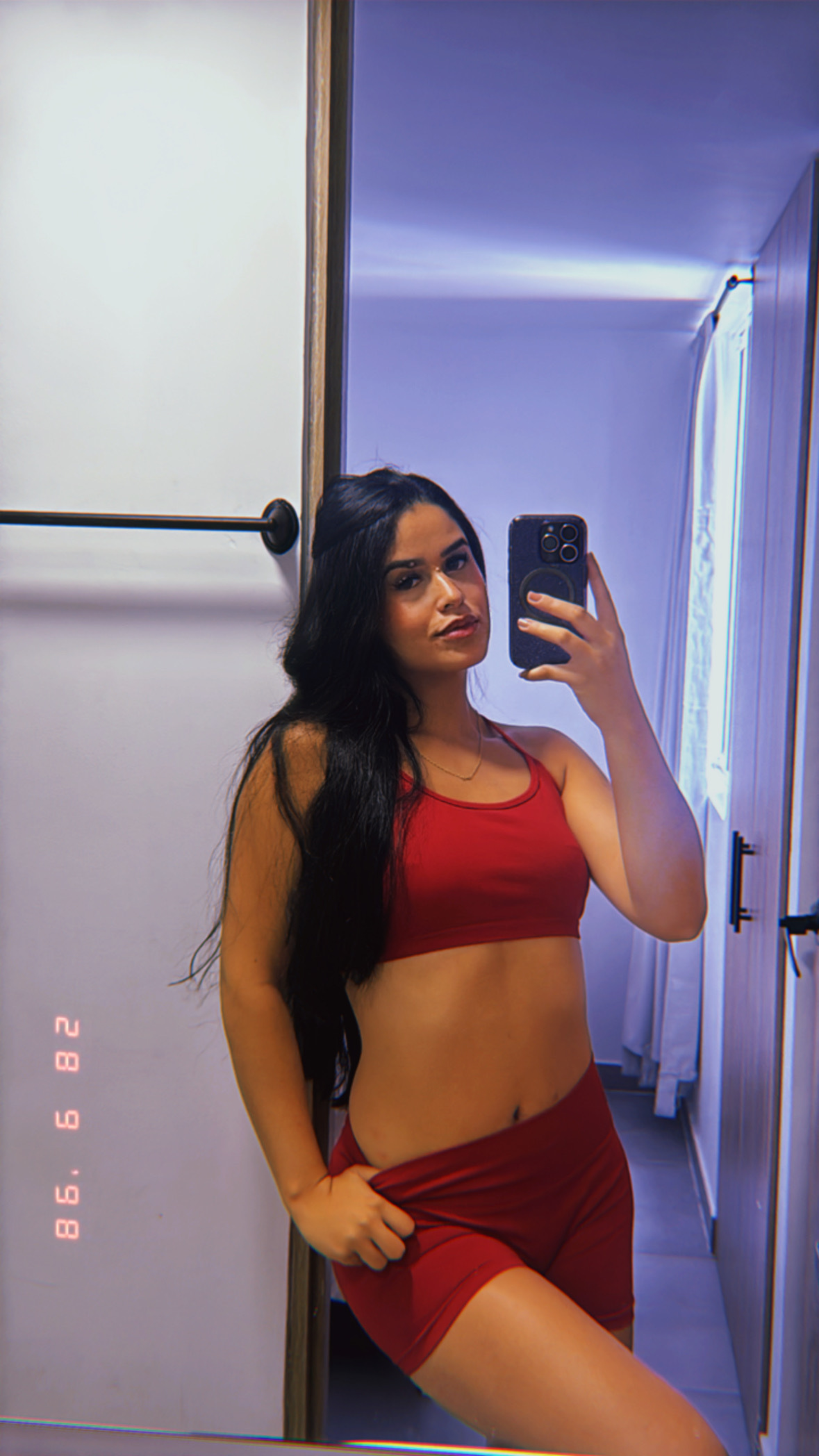 isabella_blaze from Jerkmate