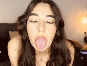 adelinejhoness pic