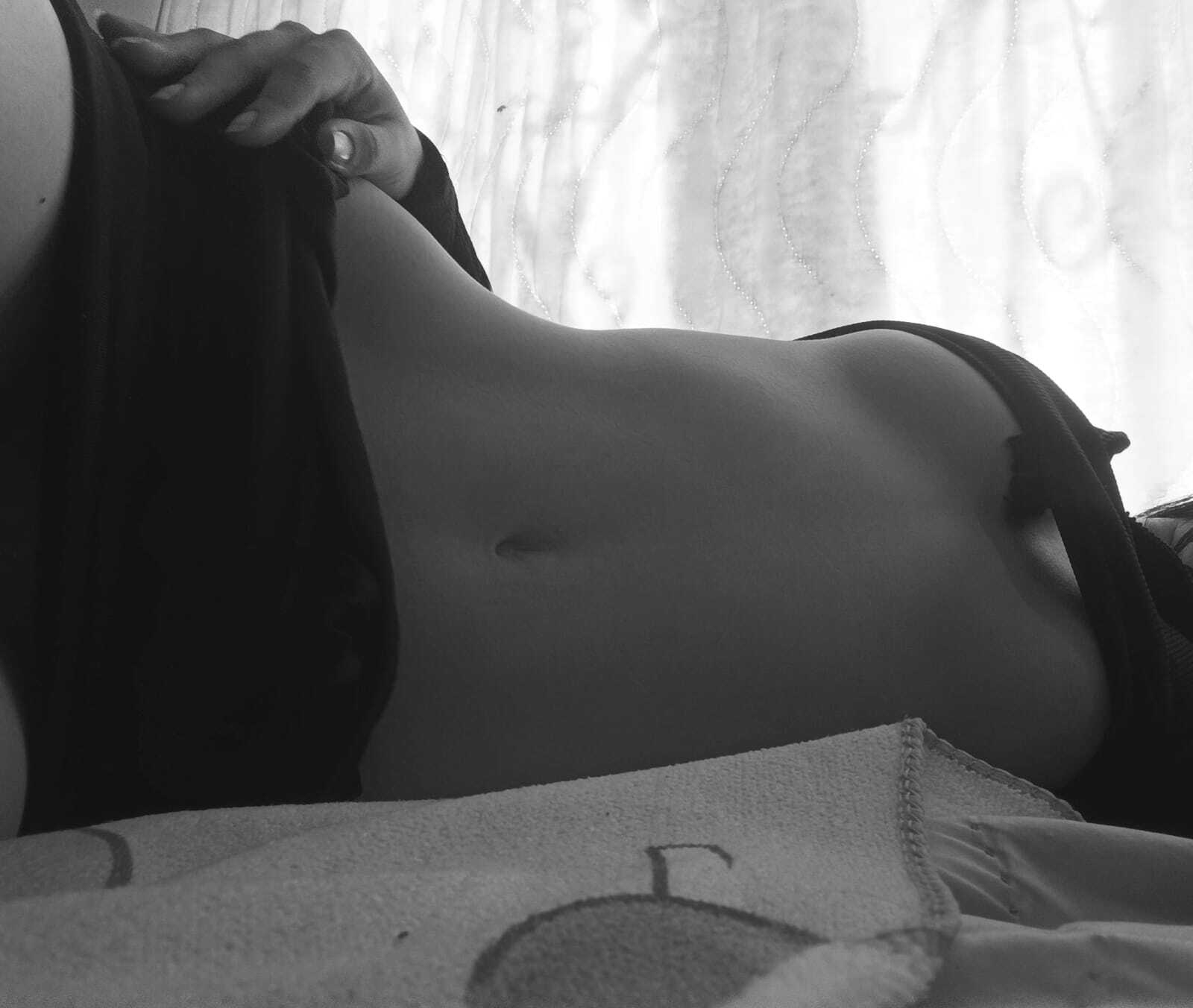 camiicute from Jerkmate