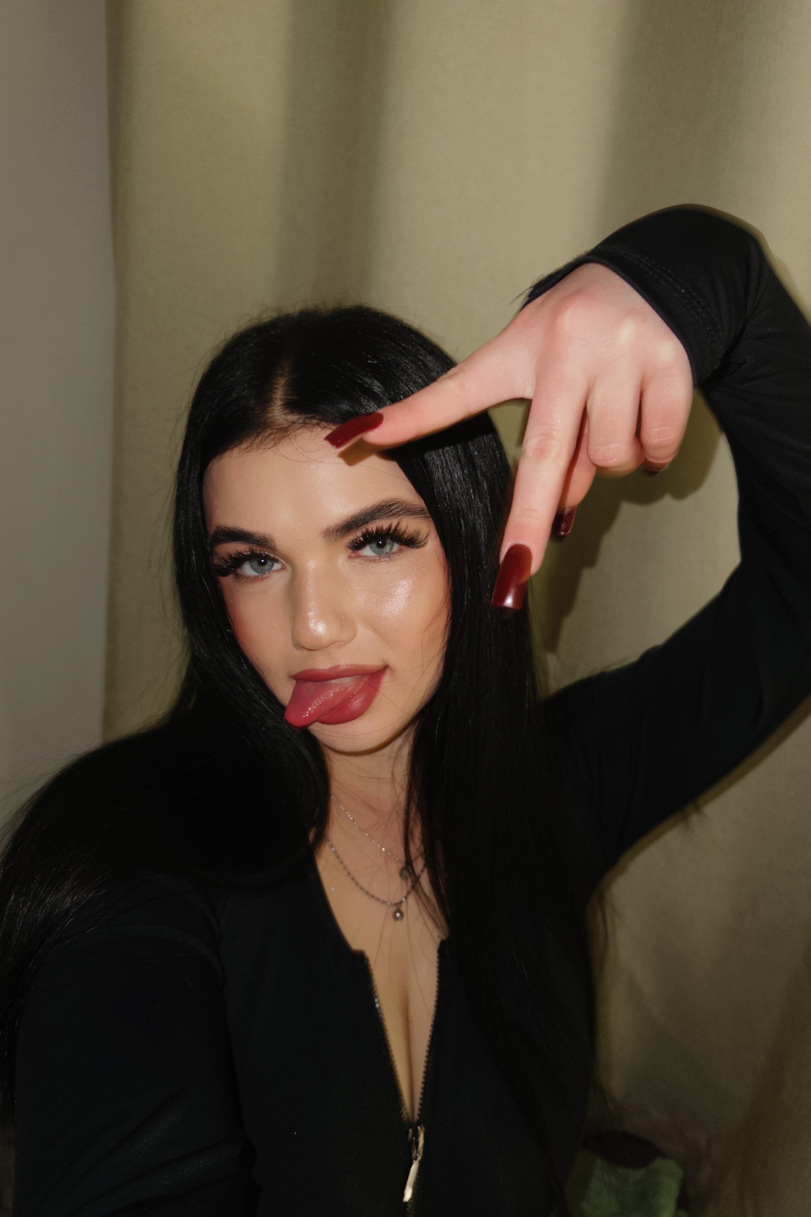 LovelyDelilah photo 3