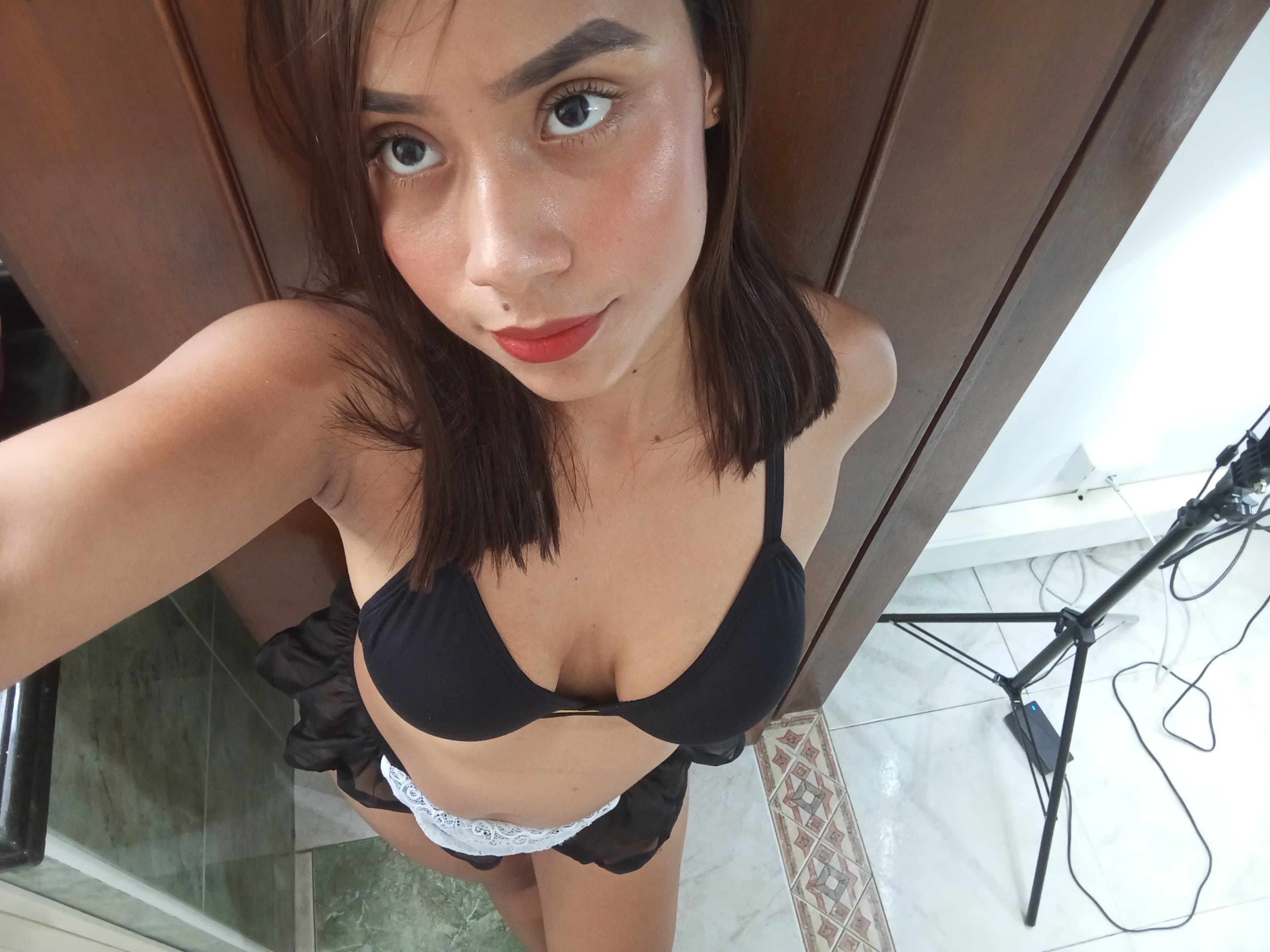 sheylasweet18 from Jerkmate