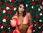 layladecket pic