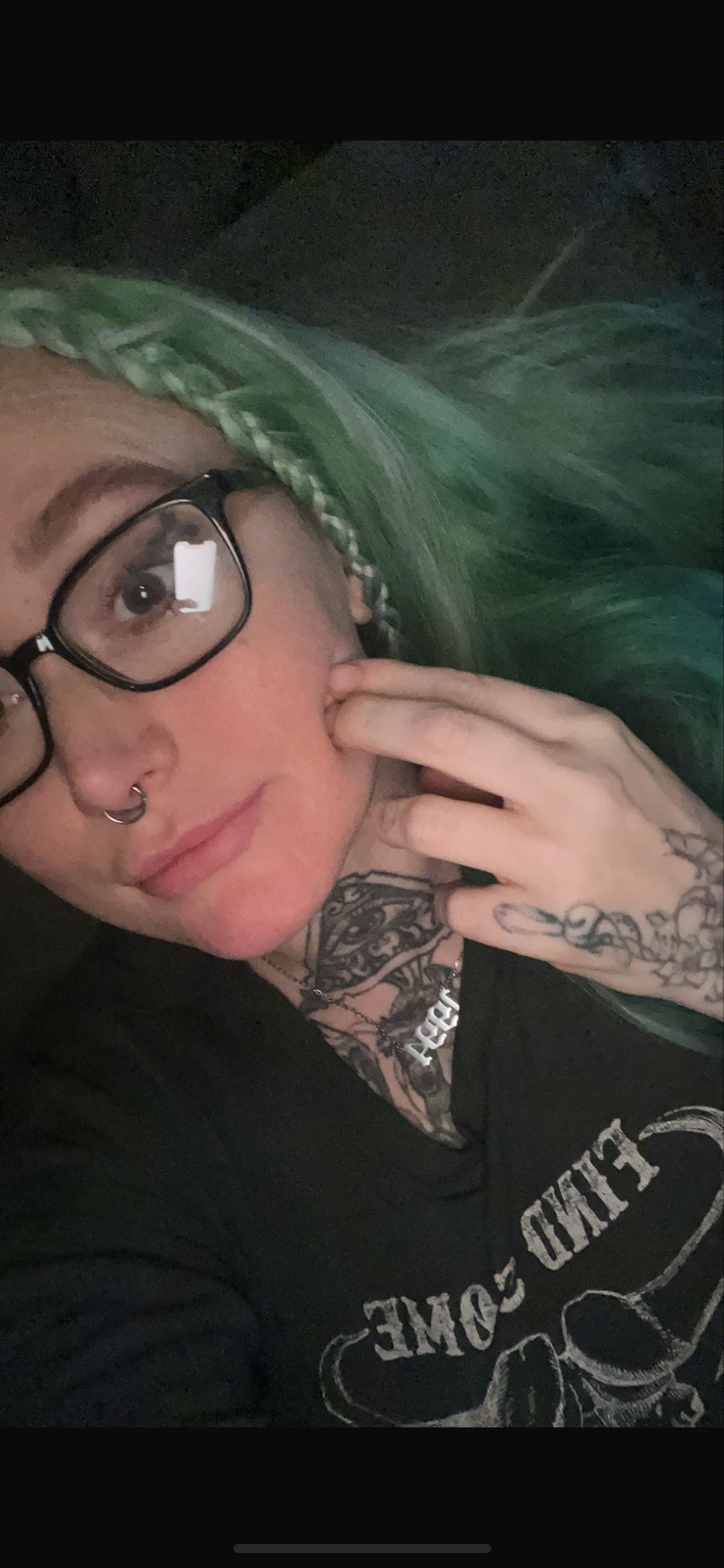 juicymel18 from Jerkmate