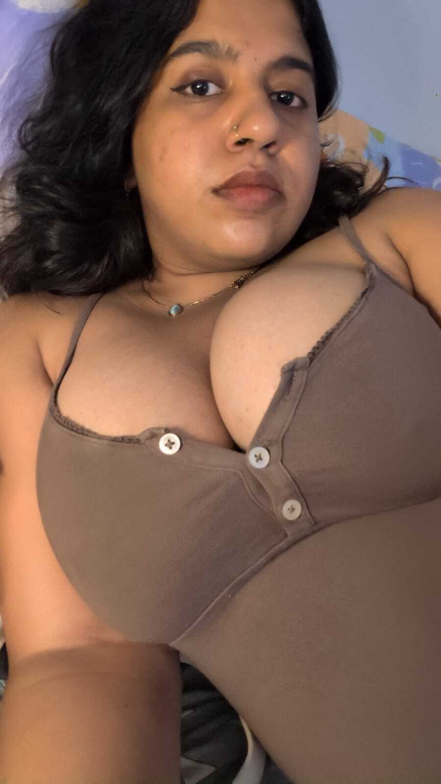 SpicyTitties picture 1