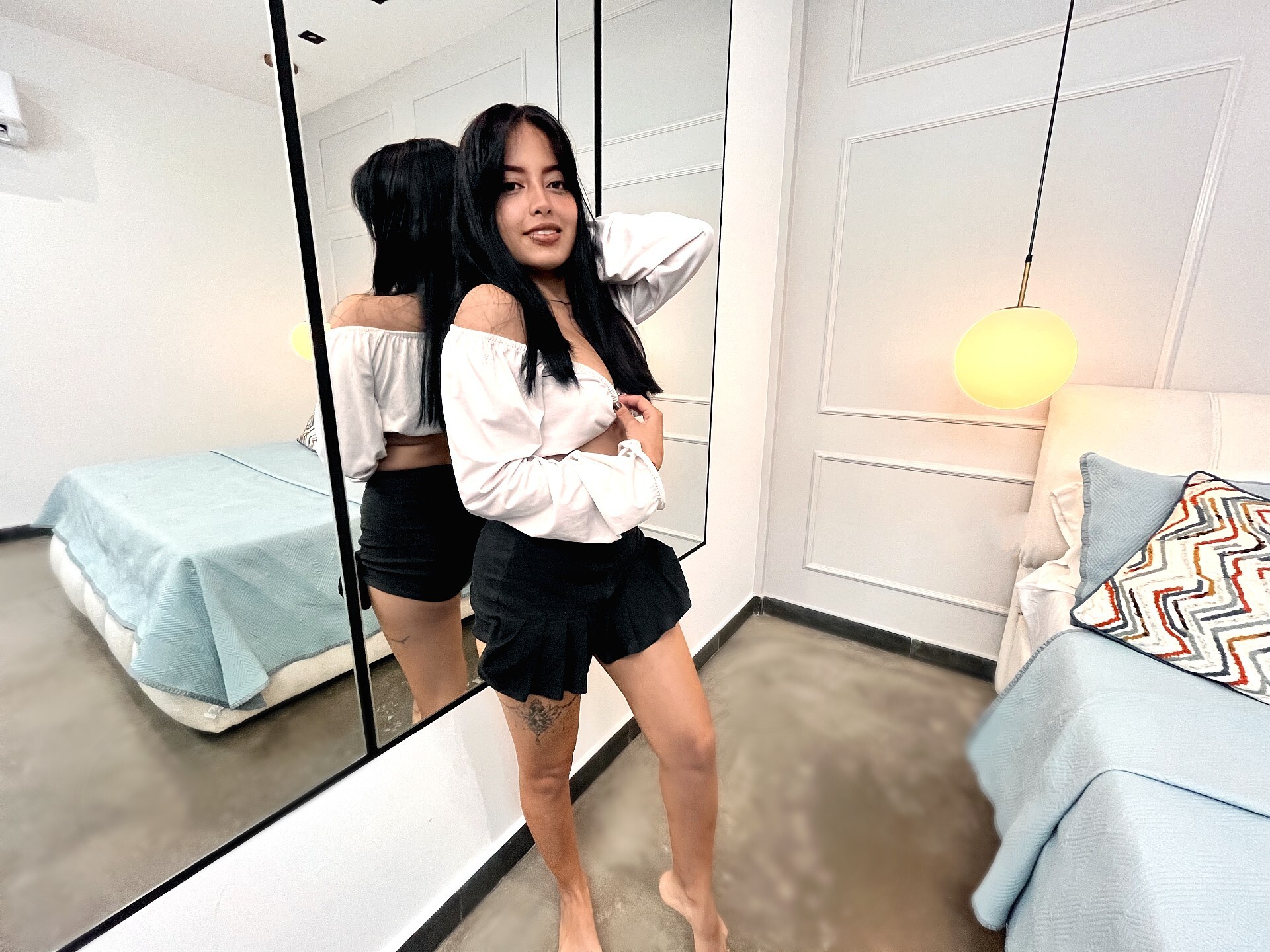 arianasilva from Jerkmate
