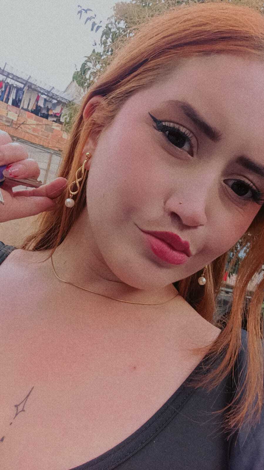 AmberLaurent picture 5