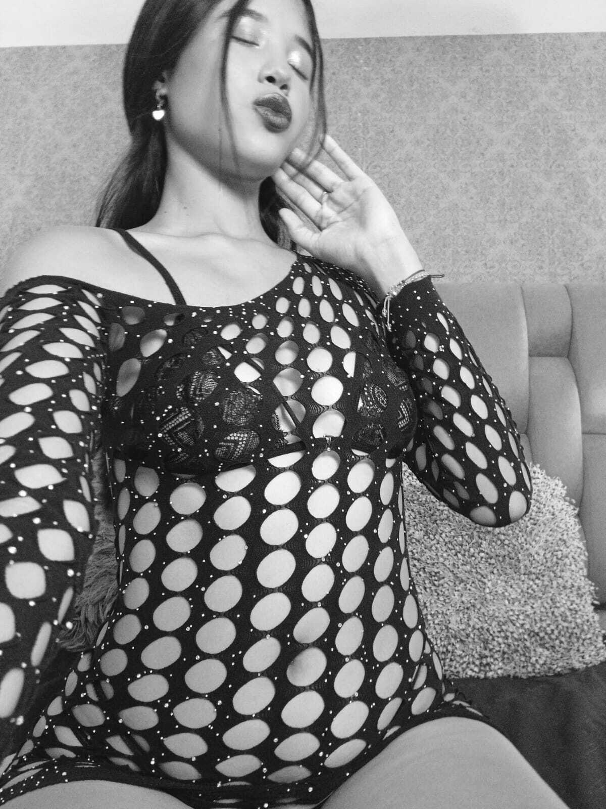meryanngomez from Jerkmate