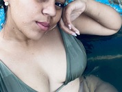 naturalgirlmia photo