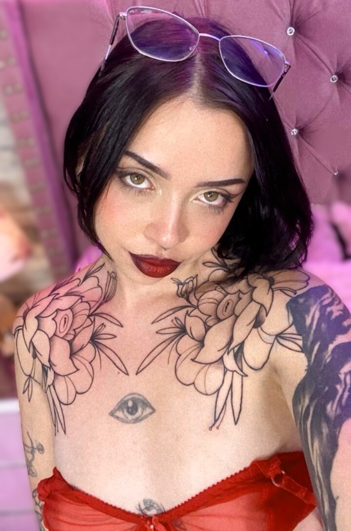 naiawhisper from Jerkmate