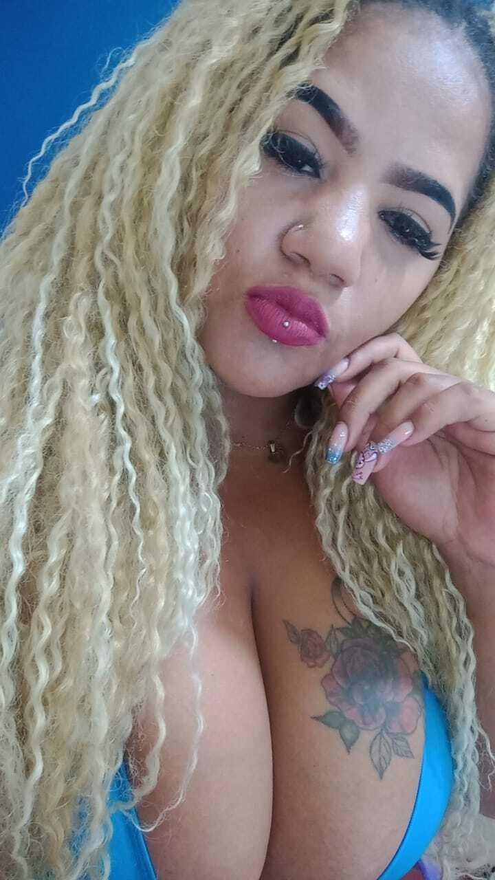 gisell_bigboobs from Jerkmate