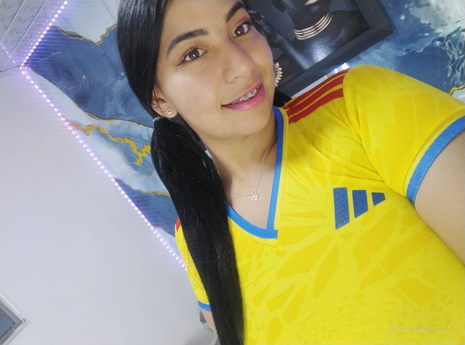 Yasmine_Tapias