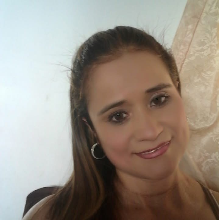elenaduval from Jerkmate