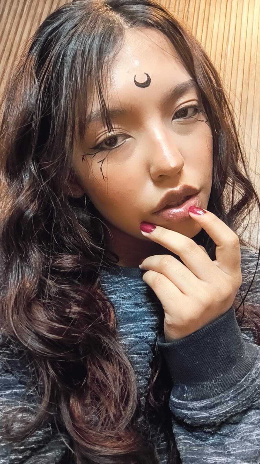 elliecute19 from Jerkmate