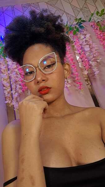 effyjames from Jerkmate