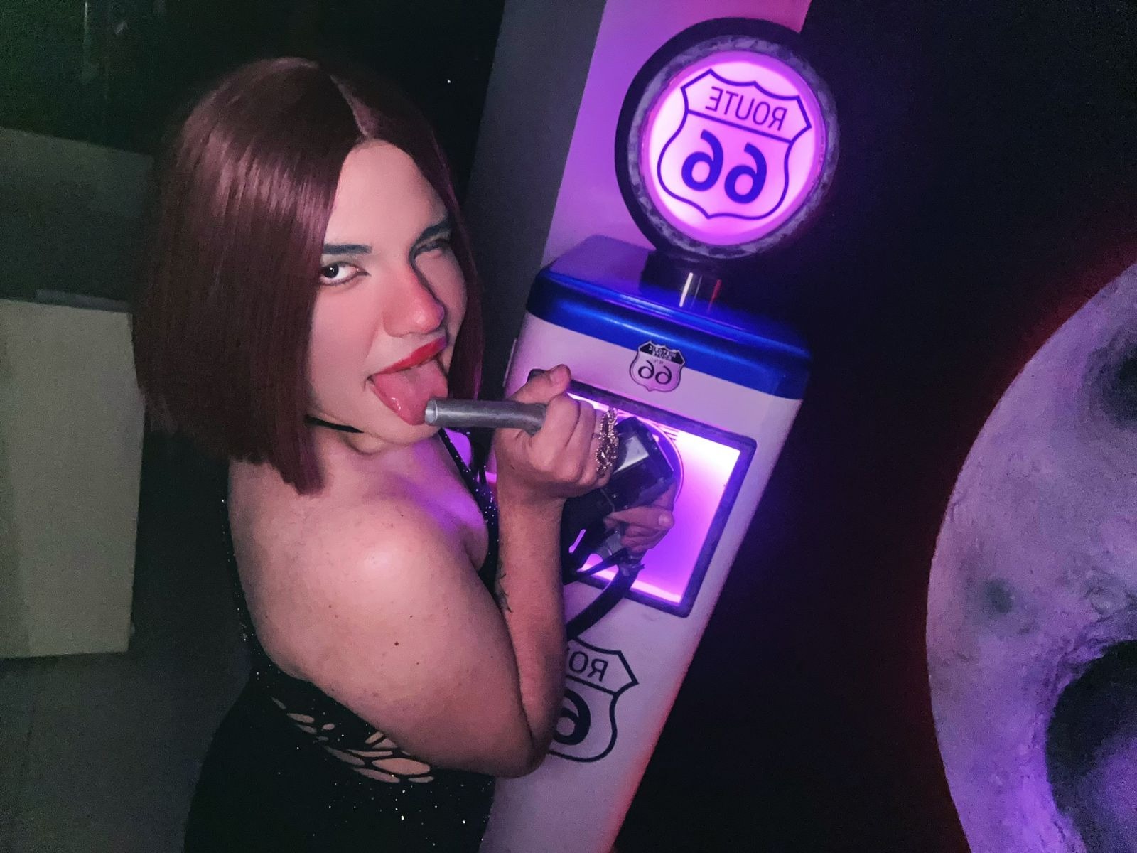 GlossyyBratz