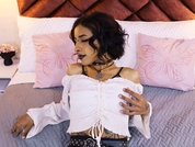 naomiisky pic