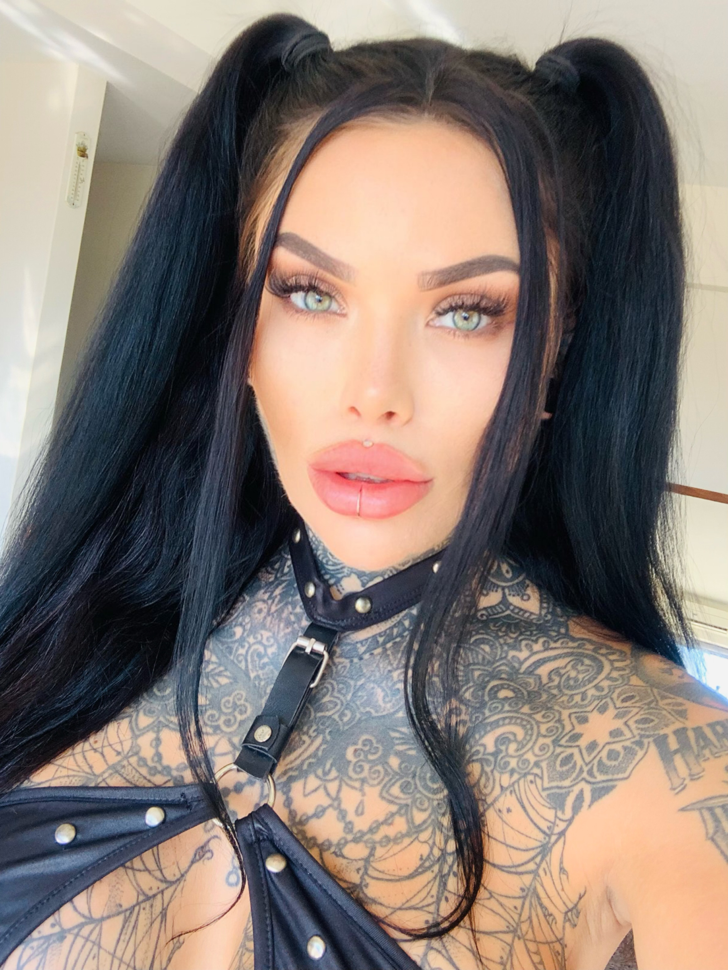 DARKINKEDBABE picture 2