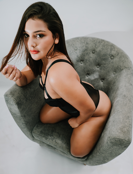 lunahanze from Jerkmate