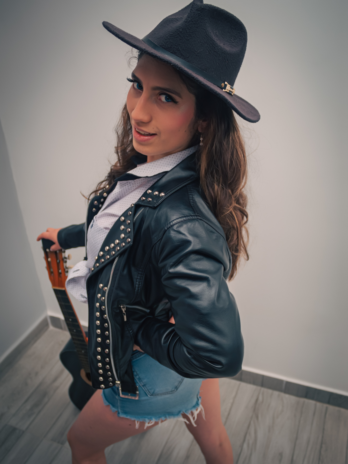 carolinejohnes from Jerkmate