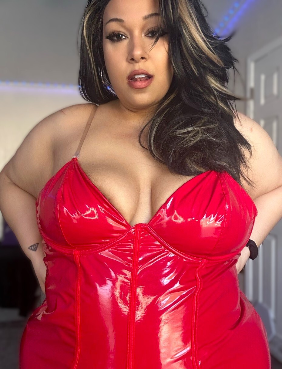 SuccubusMissGigiFox