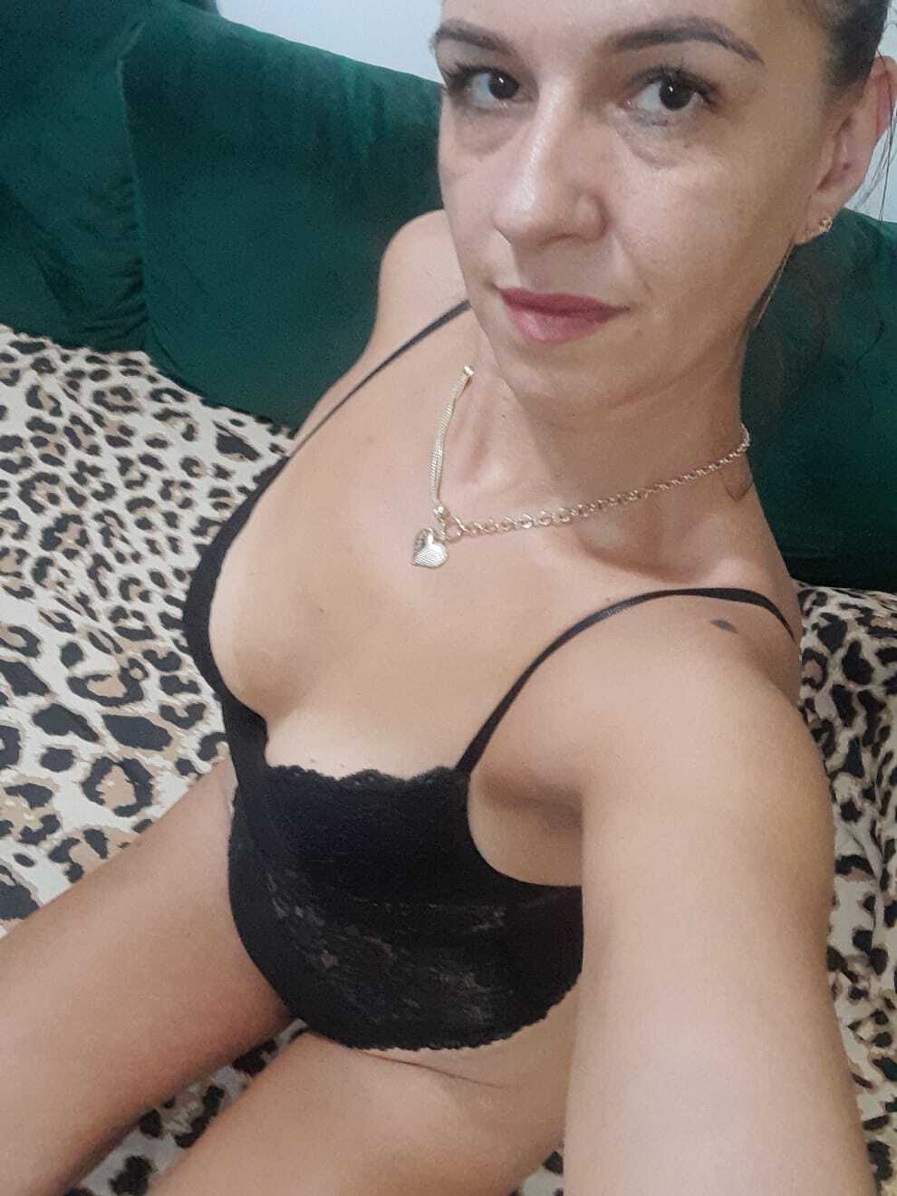 caitlyin from Jerkmate