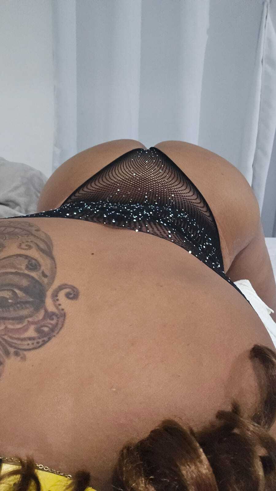nika_ebony from Jerkmate