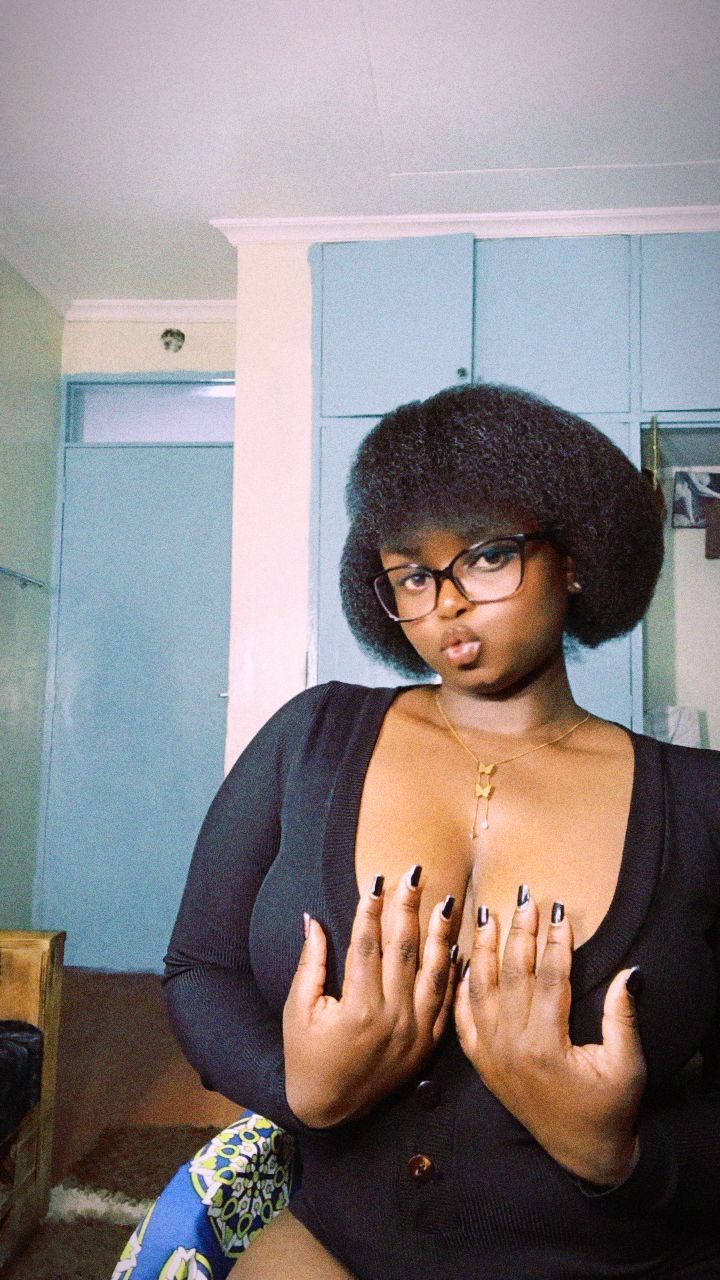 PrettyDoll22 picture 1