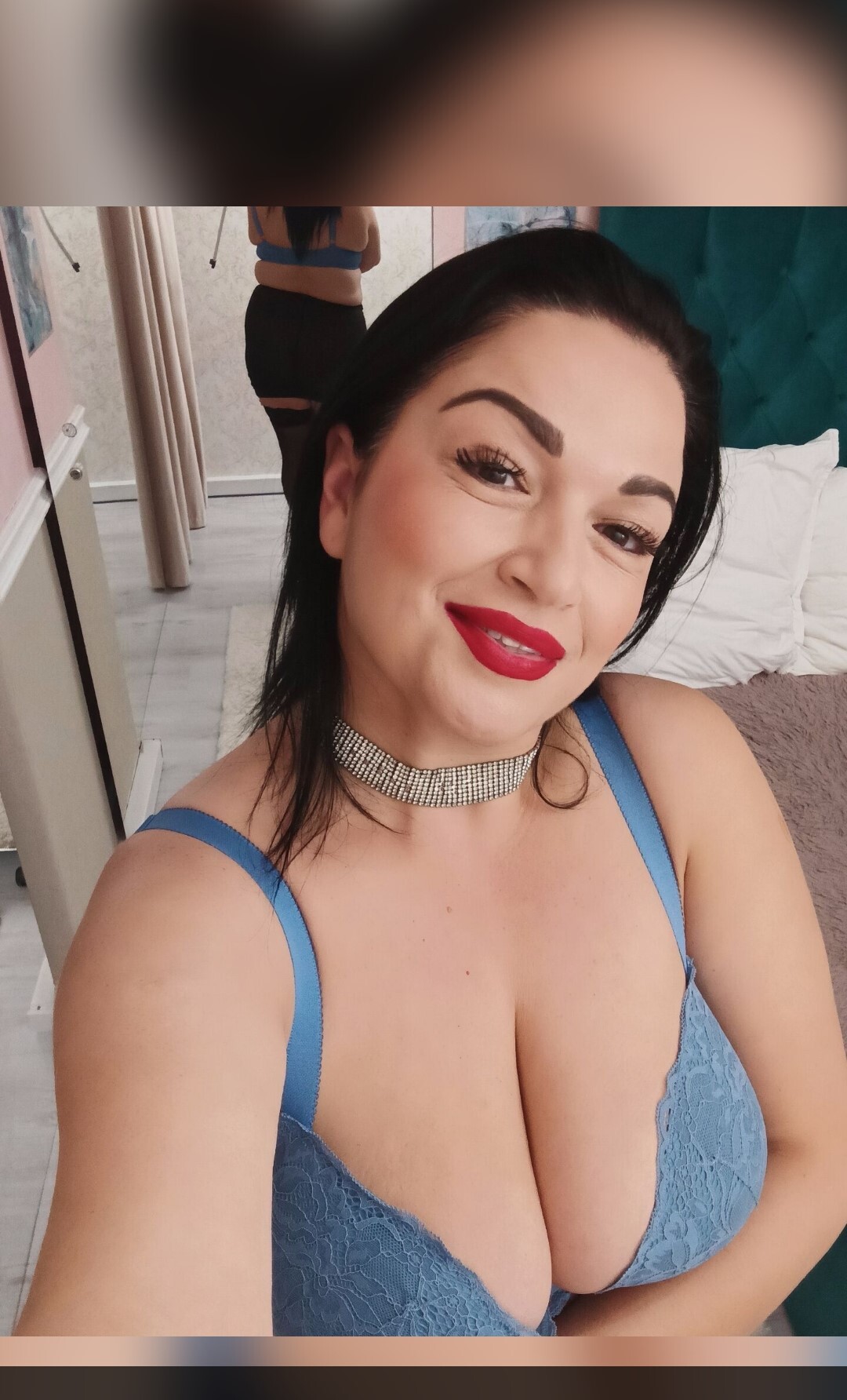 BustyRubi