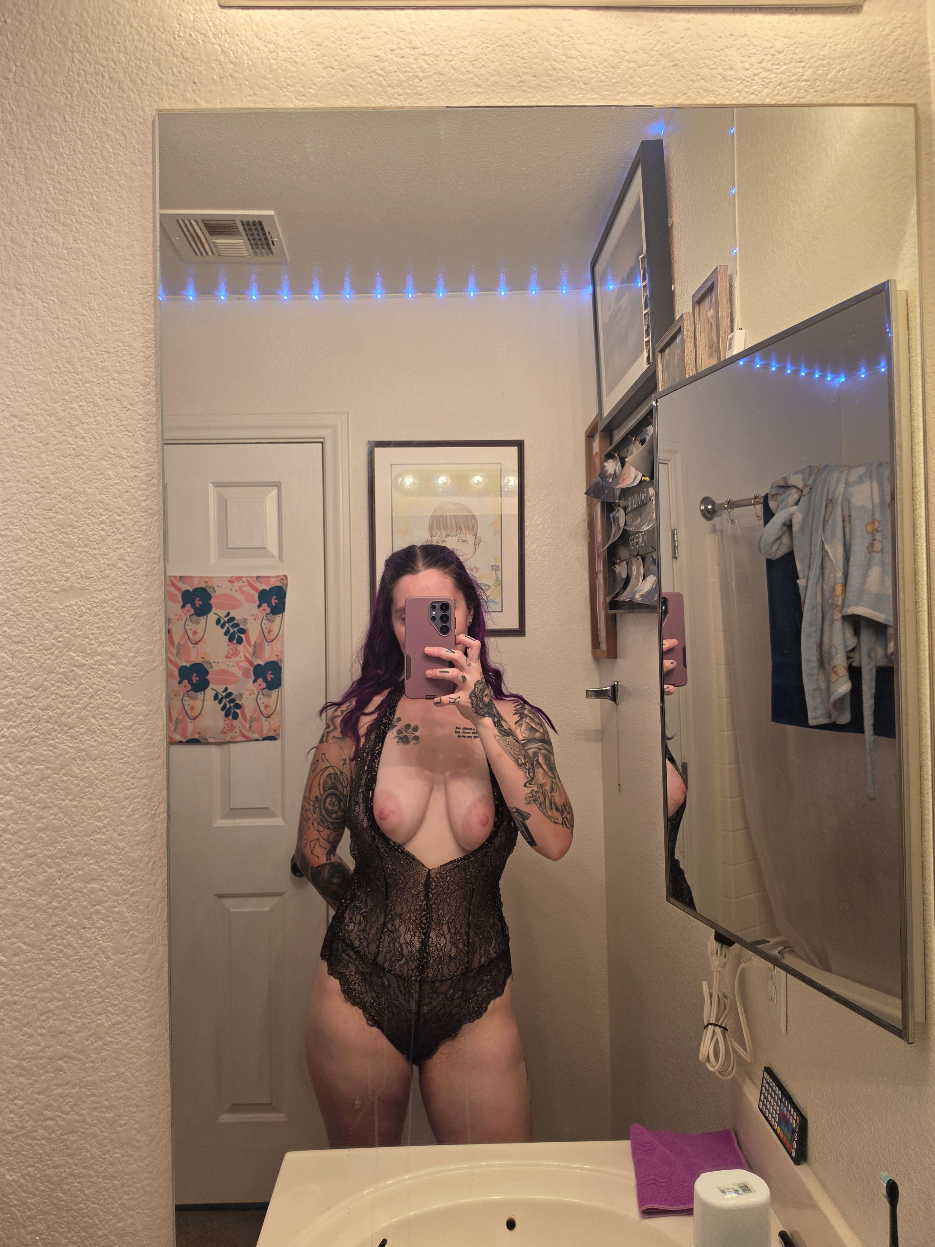Brandi_Blade photo 4