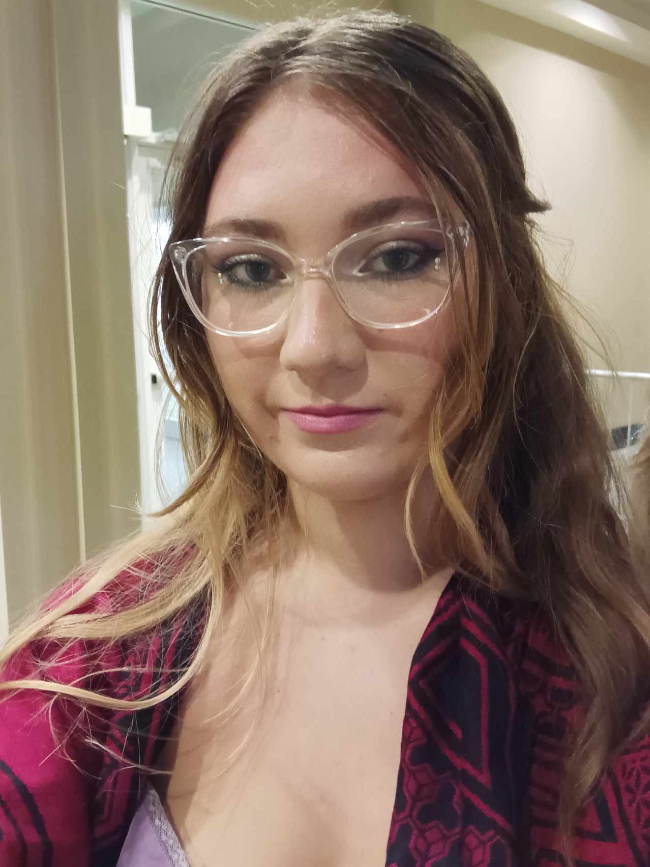 jenellehayesxoxo