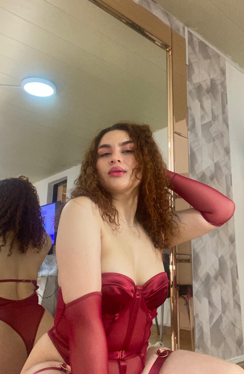 lenaevans18 from Jerkmate
