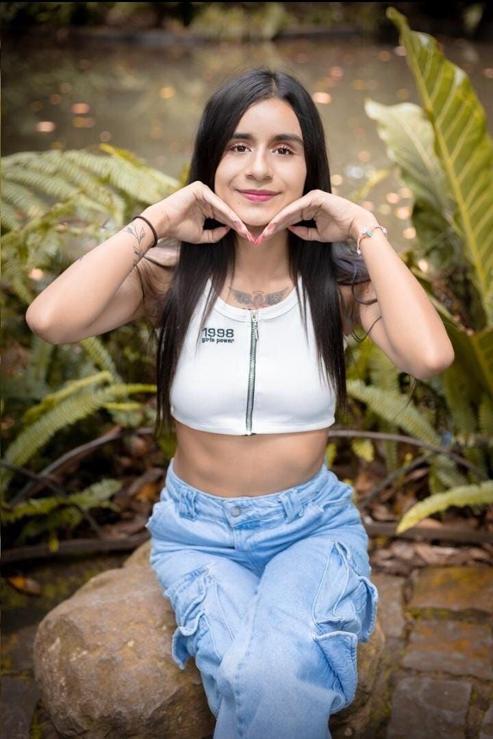 Amber_Luxefg picture 2