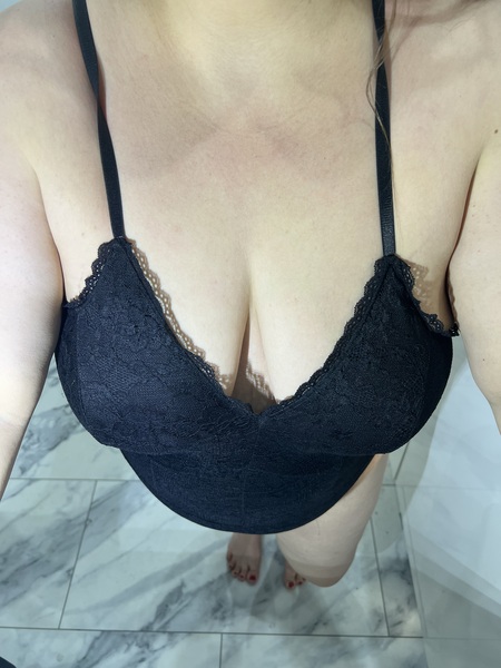 curvymilf_chelsea from Jerkmate