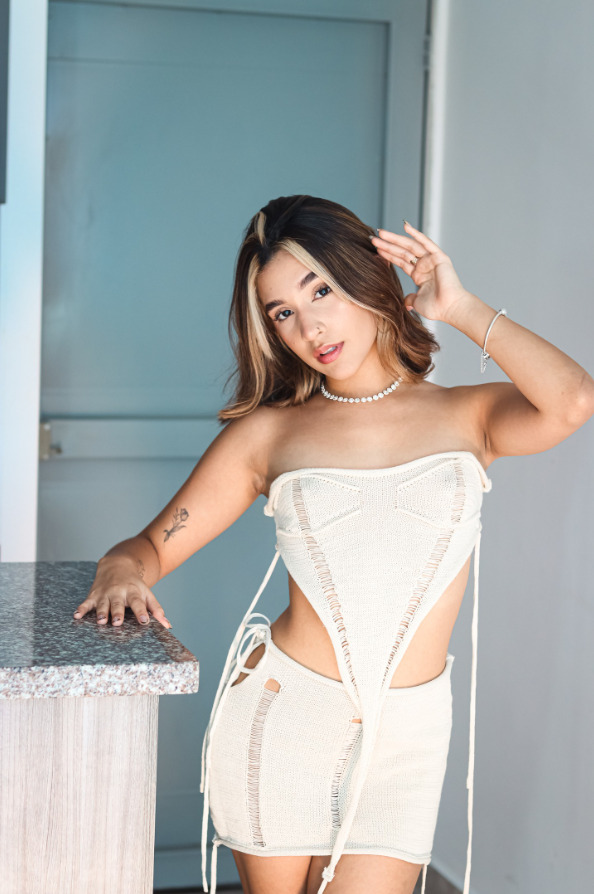 AriannaDuque picture 3