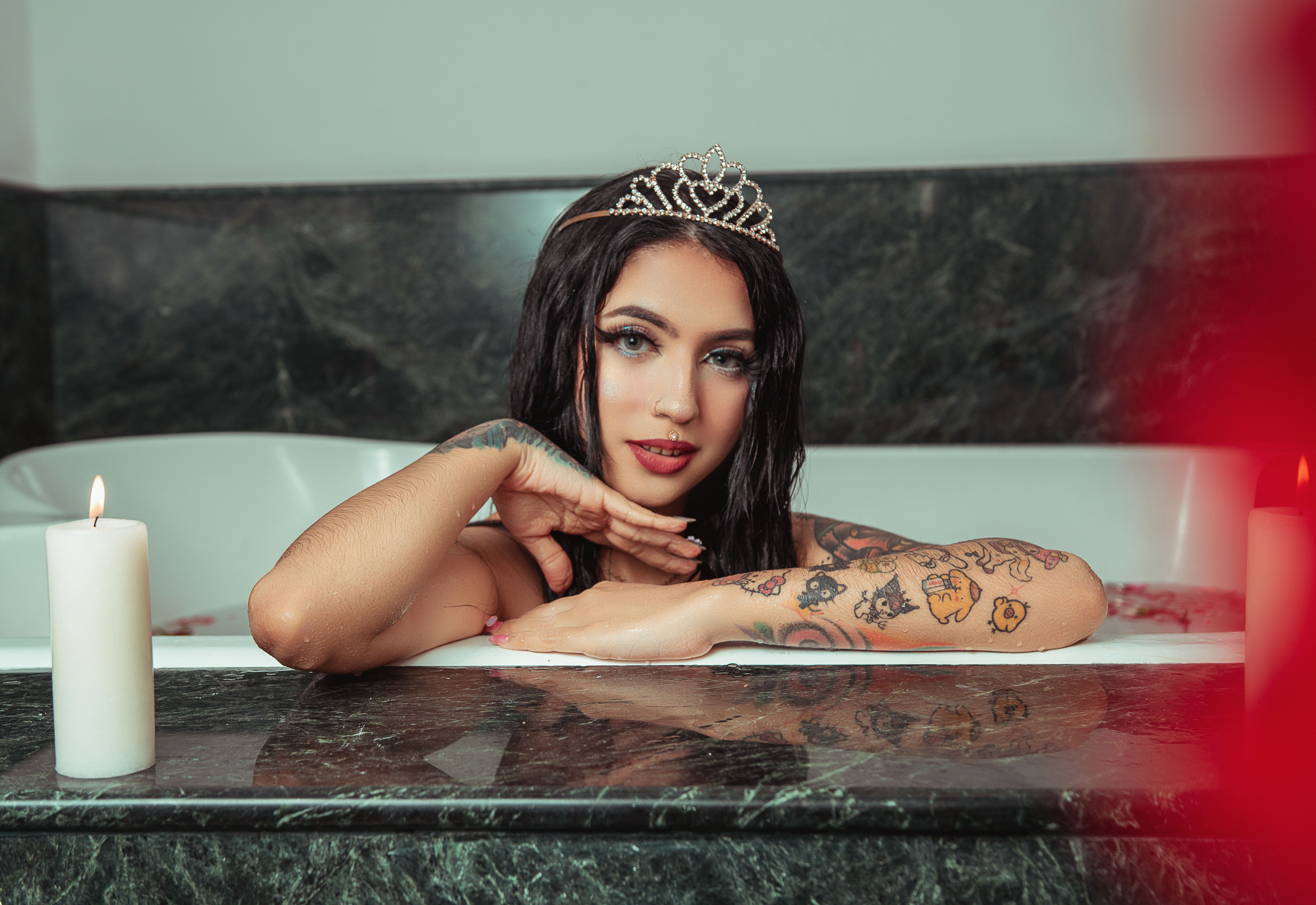 nikkilaurentt from Jerkmate