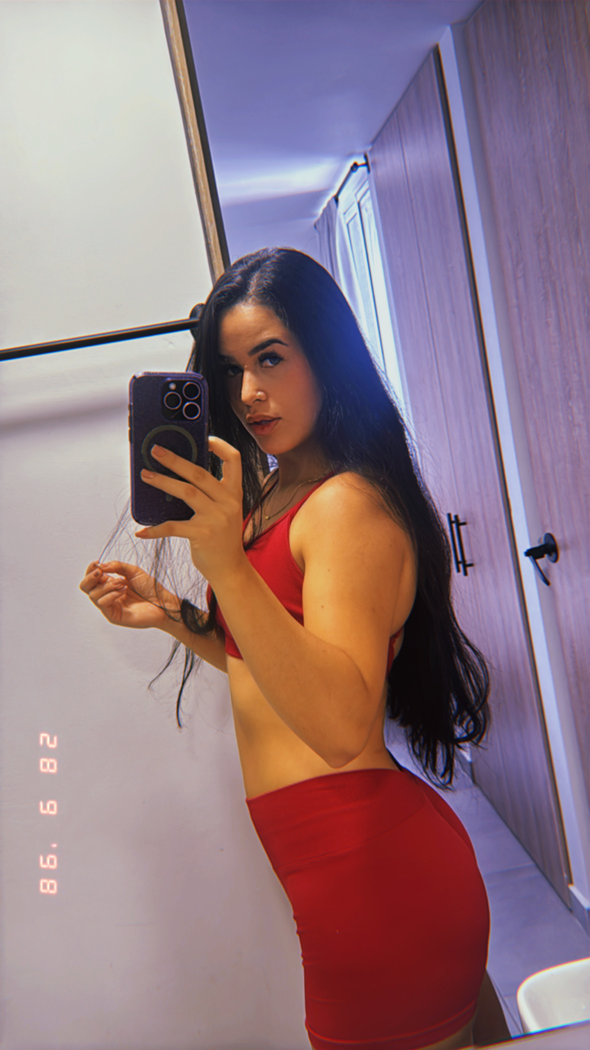 isabella_blaze from Jerkmate