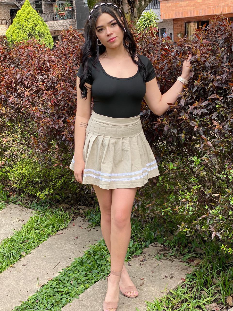 Niki_Lovee