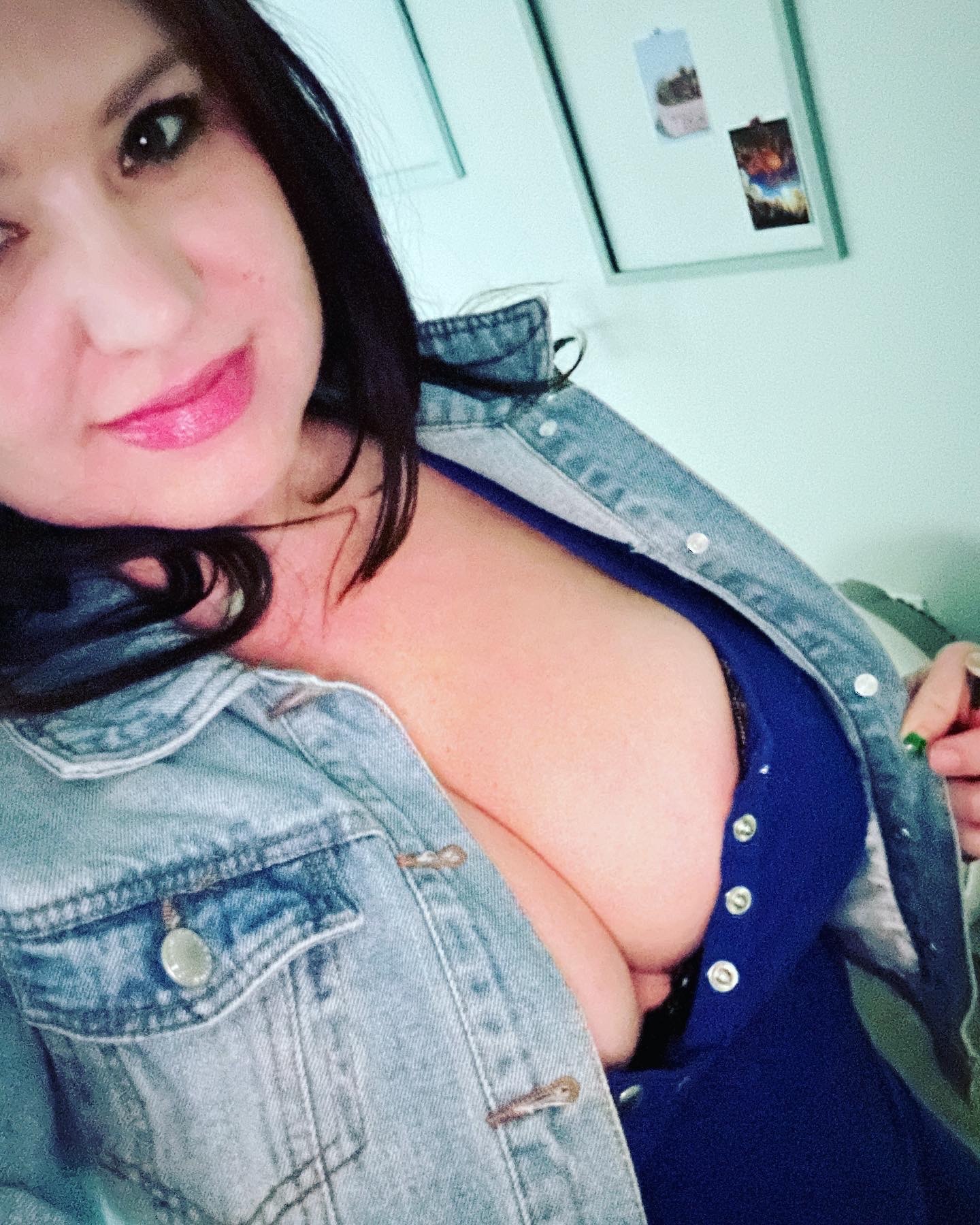 yourgirlfriendkat from Jerkmate