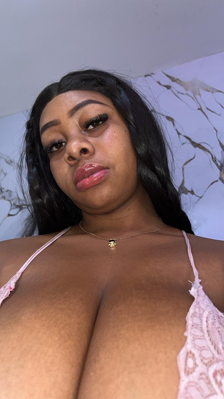 kenishastark from Jerkmate