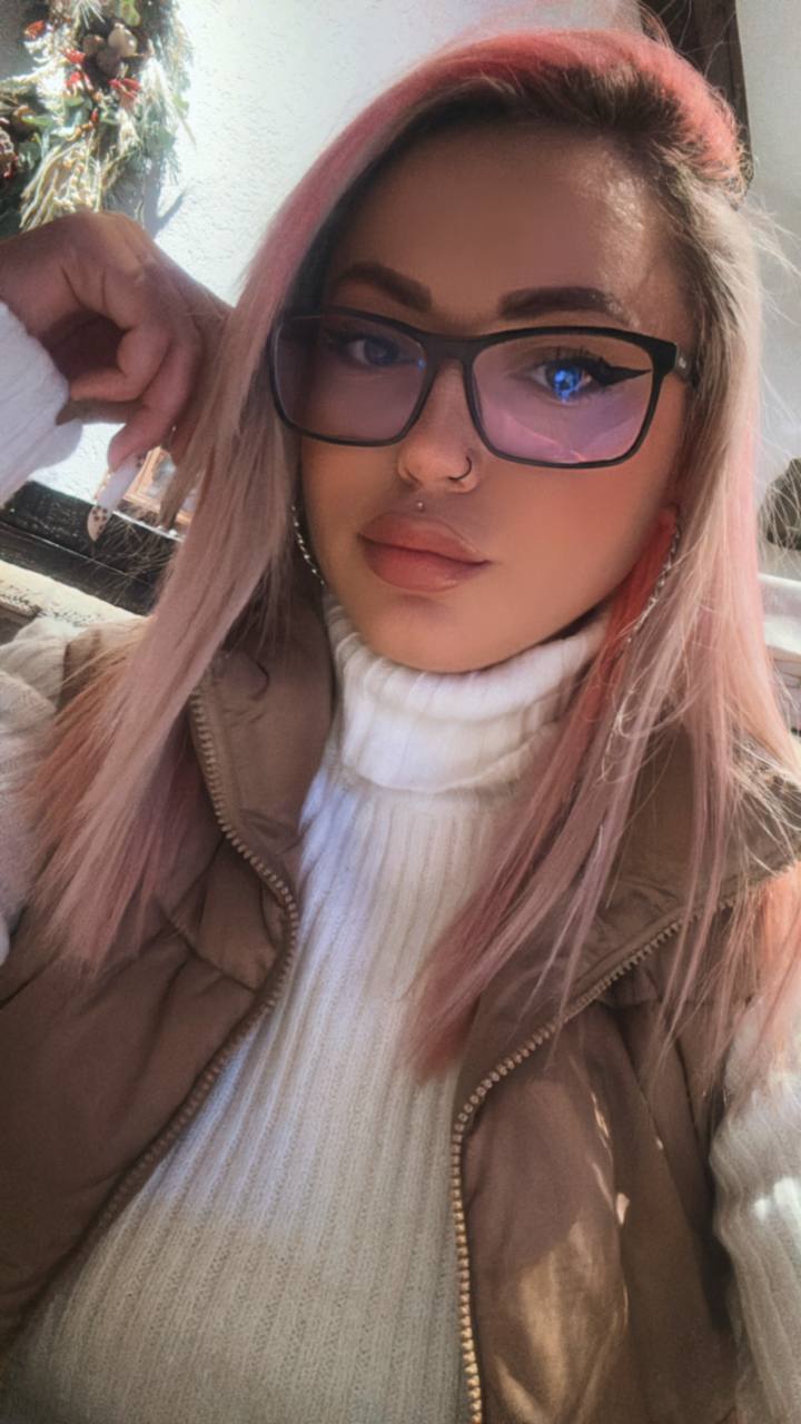 ClariseeFoxyy picture 3