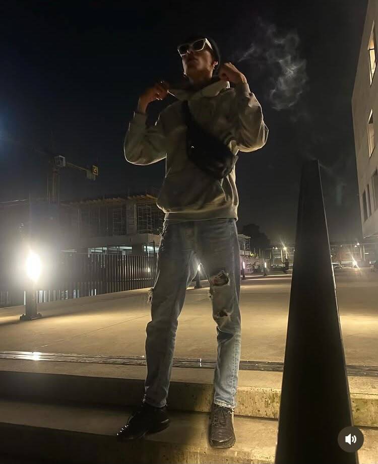 Parrish_blu_man photo 3